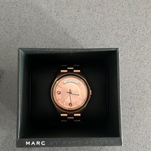 Marc Jacobs Rose gold watch